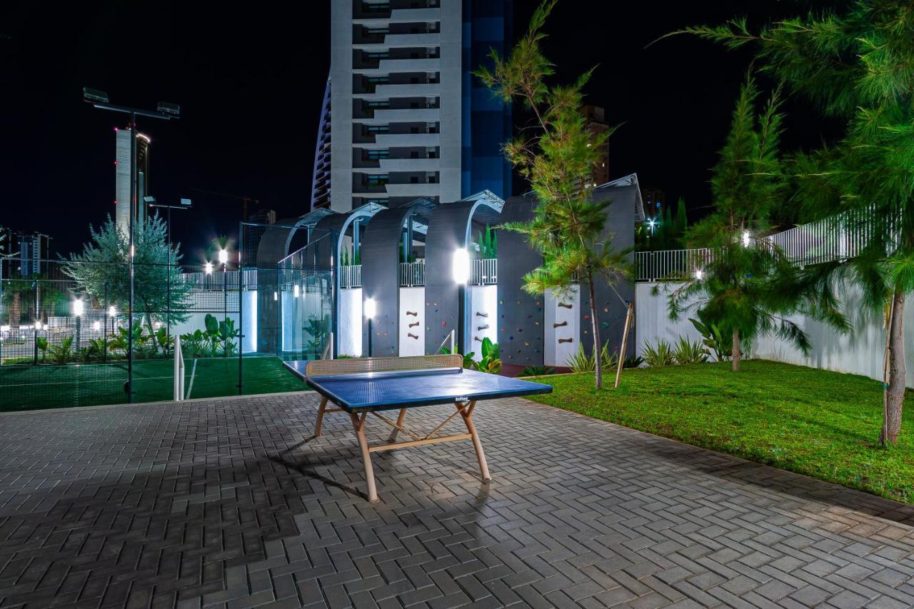Sunset Waves Sea View Apartments Benidorm Exterior foto