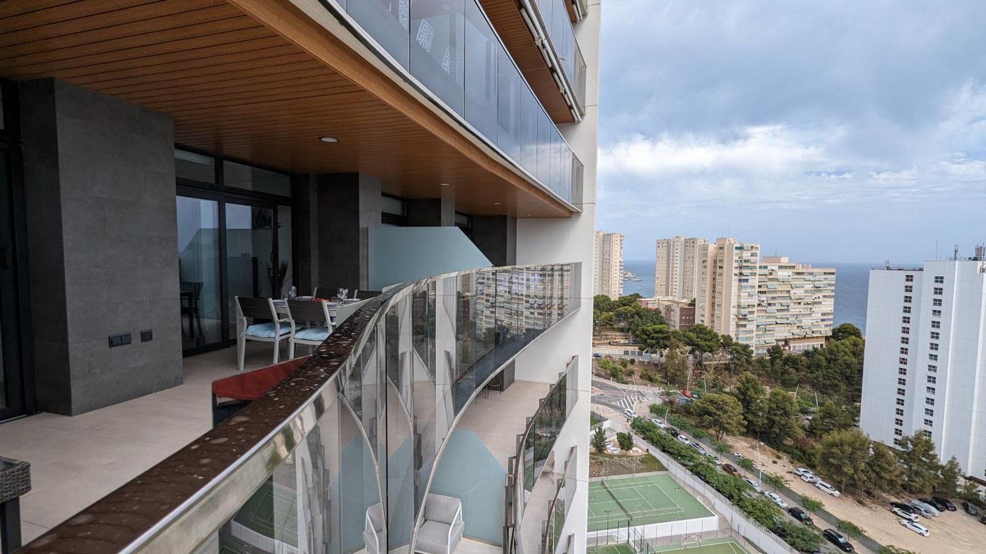 Sunset Waves Sea View Apartments Benidorm Exterior foto